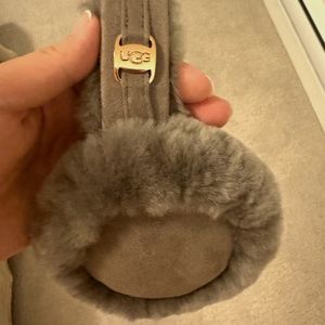 UGG Sheepskin earmuff